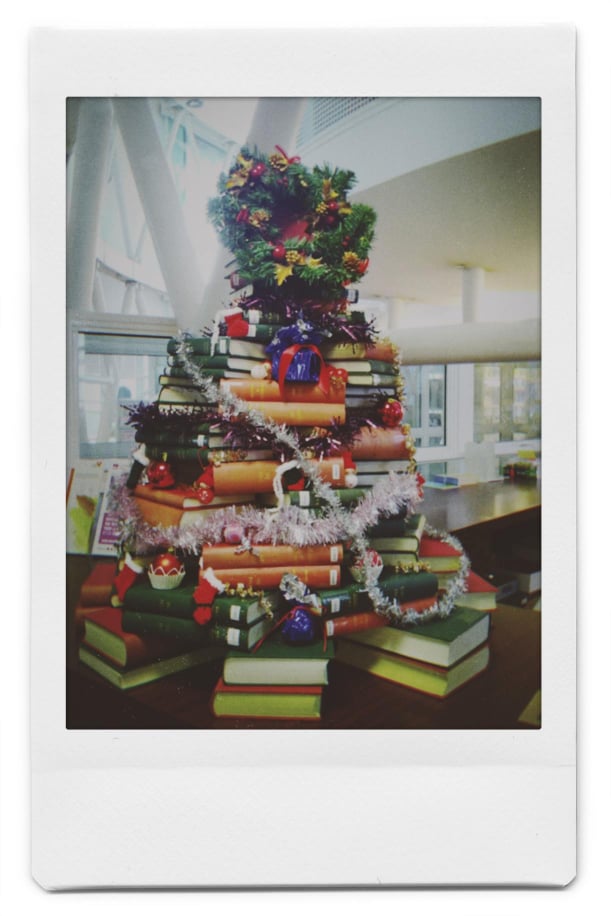 bu_cyu's tweet photo. Noël 🧑🎄 ✨ | Les #CYBU sont prêtes à fêter #noel2021, les sapins 🎄 sont installés et plusieurs actions sont en cours. Vous avez peut-être été parmi les 1er chanceux-ses à avoir découvert les surprises que nos BU vous réservent ?
ℹ️ https://t.co/pOOxxHRCaX
#Christmas #CYUNIV https://t.co/HKzGd6eLlK