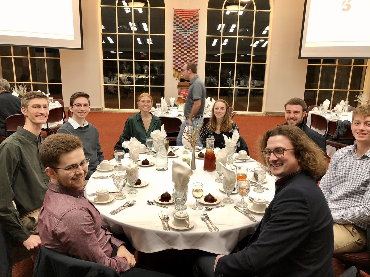 isuccee's tweet photo. Thank you to all the seniors who came to last night’s senior dinner - and congratulations on your soon-to-be graduation! #cycloneengineer ❤️💛 https://t.co/g4RjXMD2rW