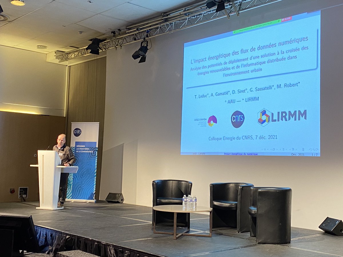 CNRSingenierie's tweet photo. Session Bâtiments et villes durables 🏡 du colloque #Energie du @CNRS avec Christophe Menezo #LOCIE, Thomas Leduc #AAU et Gabriela Tarantino #ICMMO.

➡️ https://t.co/GYXnJ1CSSU https://t.co/z4caRCANtt