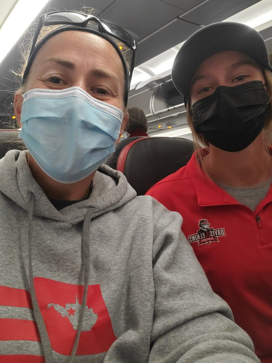 Elle Fracker tweet media