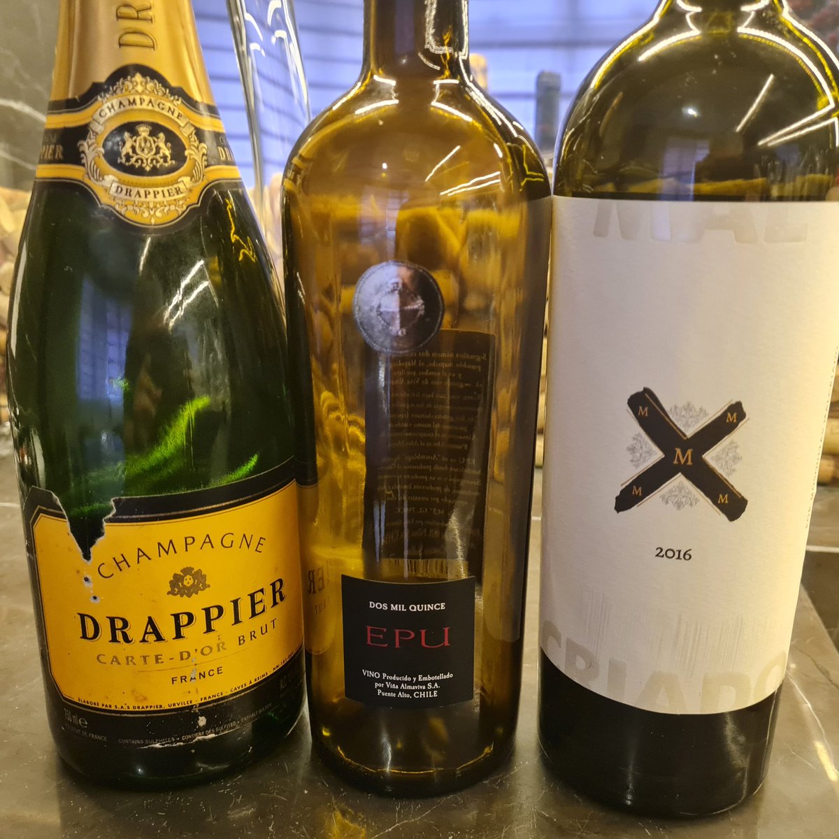 Dhuvi-Lúvio tweet media
