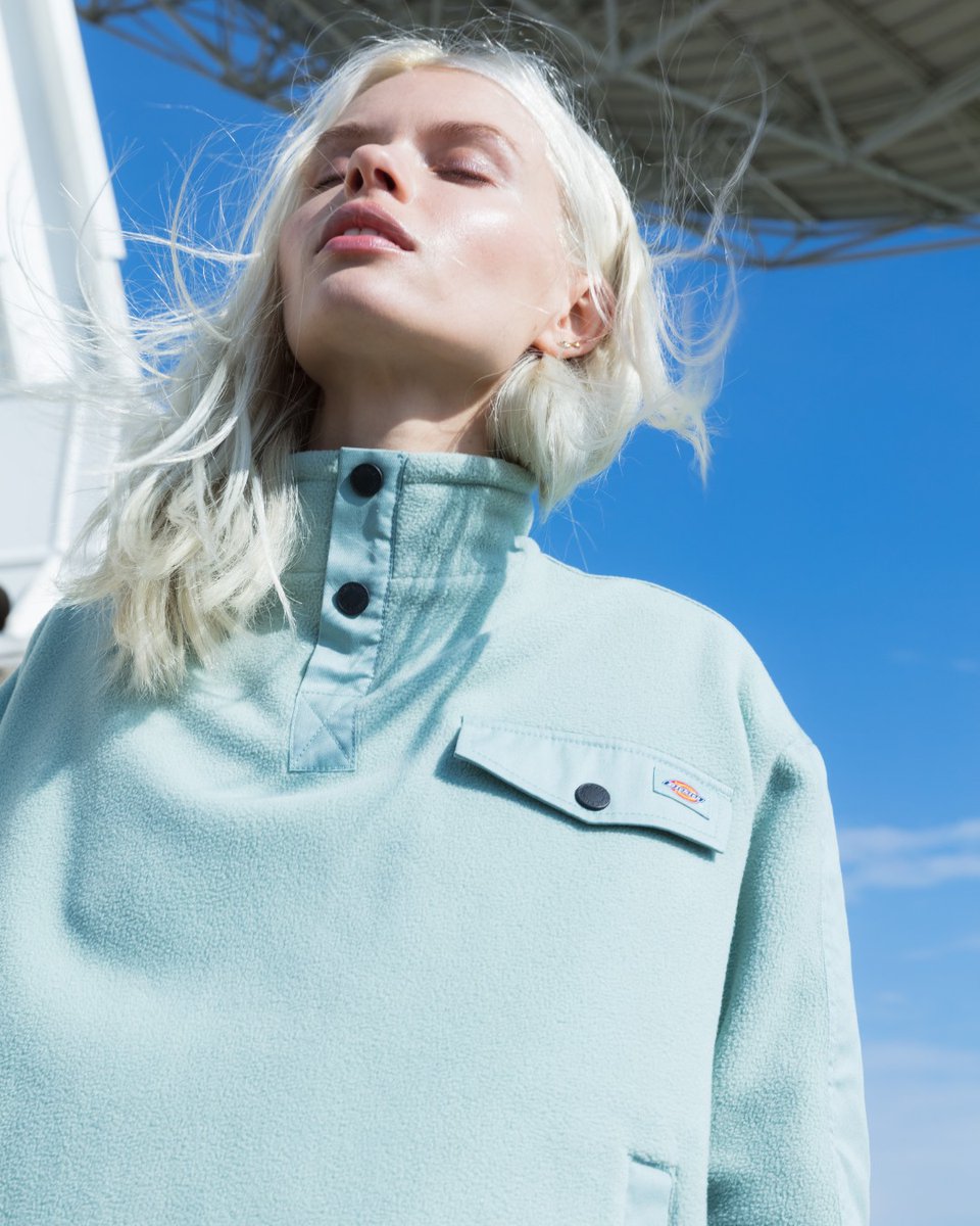 Dickies - stay cosy this Christmas 🥰 buy-jeans.net/section.php/39… Free UK Delivery #Dickies #Cosy #Christmas #gifts #Unisex #Fashion