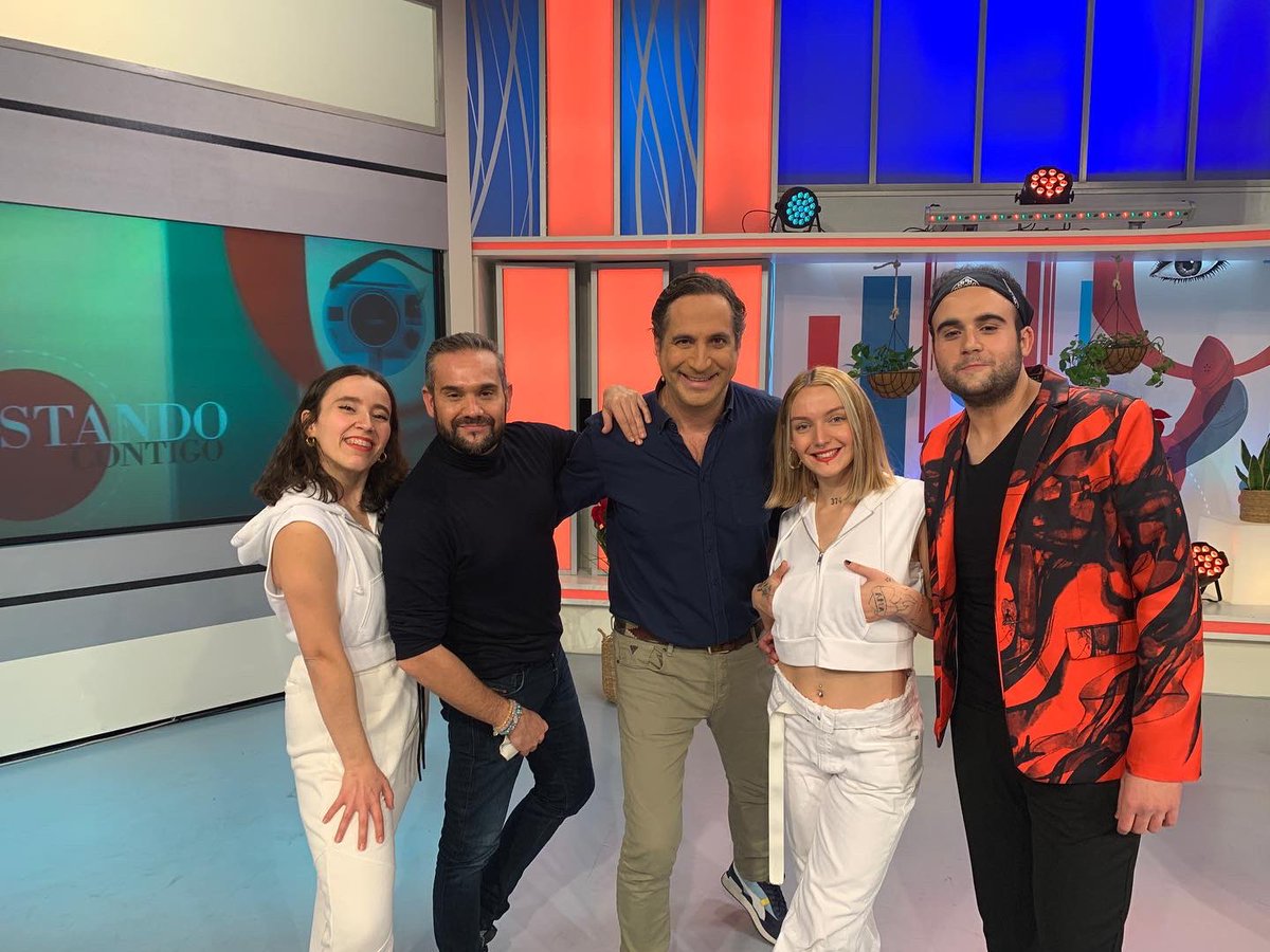 La televisión con más música de #españa vuelve a recibir a un cantante nacional! <a href="/MarioCassado/">Mario</a> en <a href="/Estando_Contigo/">Estando Contigo</a>  <a href="/CMM_es/">Castilla-La Mancha Media</a> presentó #puedeser 💿 GRACIAS a <a href="/DavidLdelMoral/">ᗪᗩᐯIᗪLÓPEZᗪEᒪᗰOᖇᗩᒪTV</a> <a href="/alfonsohevia/">Alfonso Hevia</a> <a href="/juliarubioalar2/">julia rubio alarcon</a> <a href="/vicentteserrano/">vicente serrano 🇪🇸</a> y a todos su equipo! <a href="/jesusyanescoach/">Jesús Yanes</a>