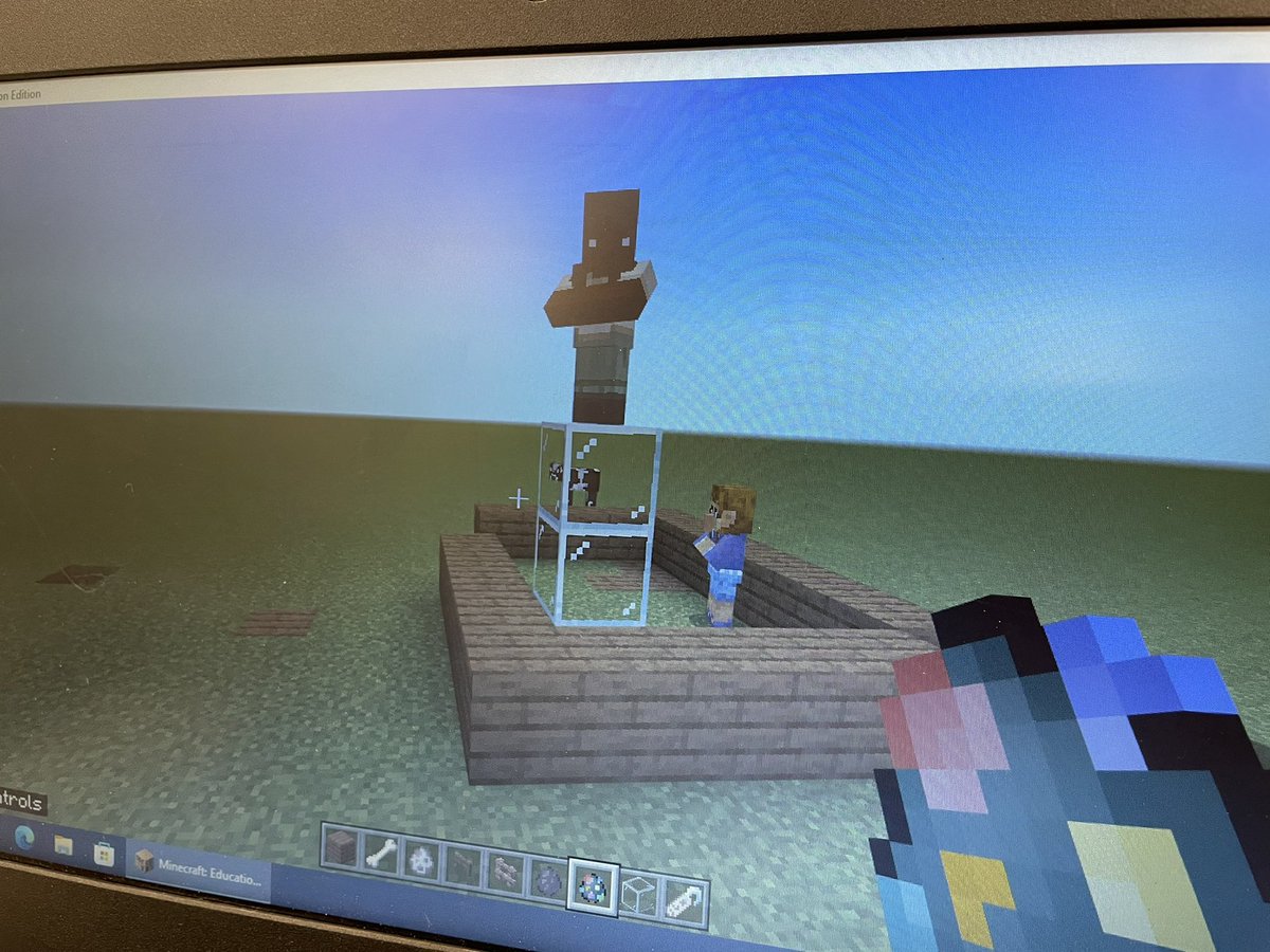 KNuvoloni's tweet photo. Preparing our hearts for Jesus and learning some new technology! Grade 4/5’s at @alcdsb_ecth are making the nativity story on Minecraft Education. @alcdsb https://t.co/E10BY9LQJp