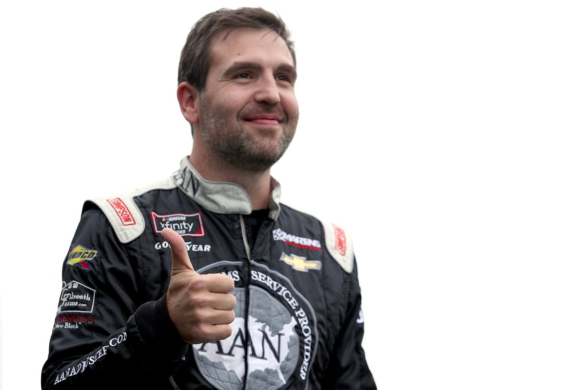 NASCAR O’Reilly Auto Parts tweet media