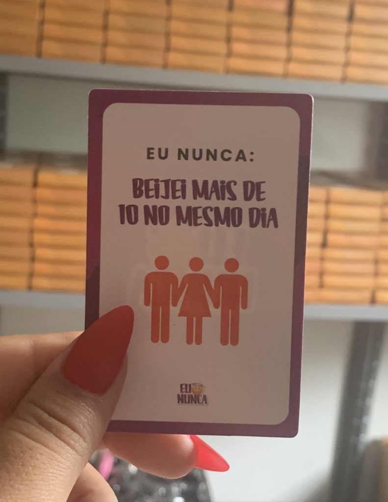 Goró o Jogo - São 54 cartas com os melhores e mais insanos desafios pra  você jogar com seus amigos e esquentar o rolê 🔥. . Corre pra garantir o  seu na