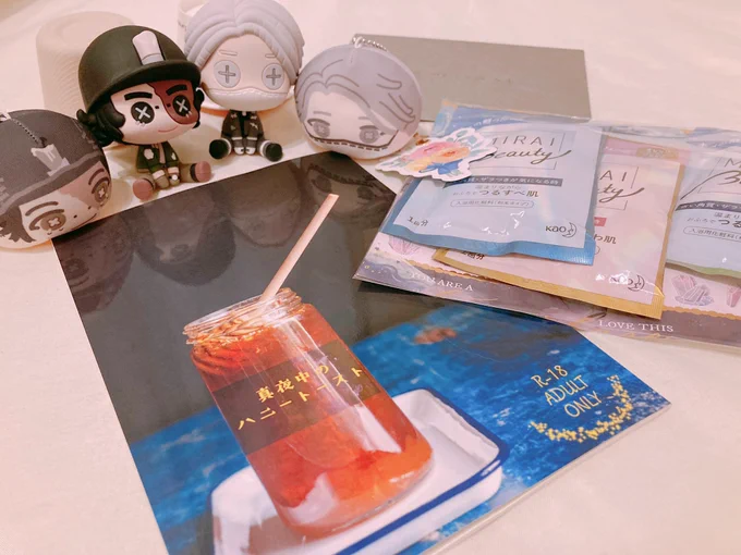 はなさん( )にとっても素敵な探納本をプレゼント頂きました!!趣味性癖で書いて頂けるなんて何て贅沢な‥って泣いてますエチエチタンノチャン‥早く読みたい‥!!本当にありがとうございました 