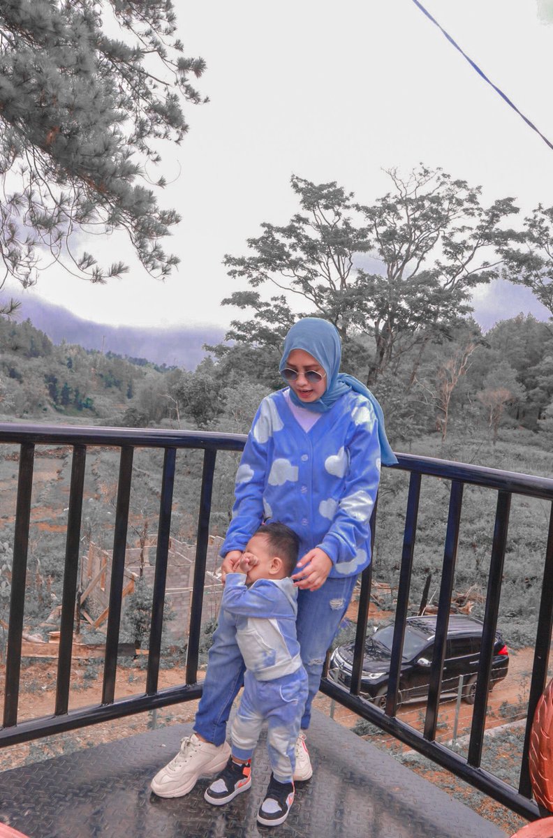 Hi Twitter. Im back! Btw now i have a cute baby boy💙