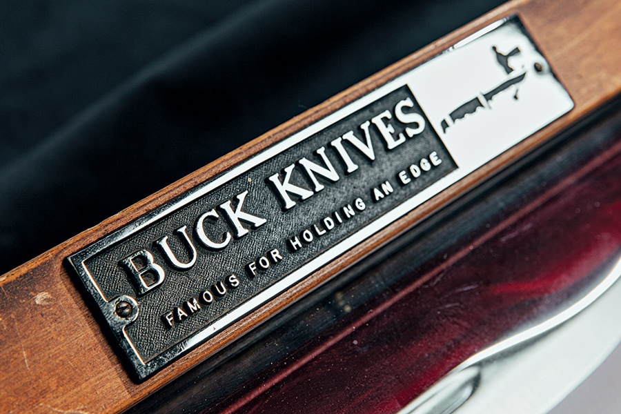 BuckKnives1902's tweet photo. “Acquiring a Buck Knife will give that pride of ownership feeling and the knowledge that you have stepped into the class of the professional,” a 1956 Buck Knives catalog. Whether you’ve been a Buck fan since the 50s or just found us, thanks for being a part of the Buck community. https://t.co/hiuhHmOe7e