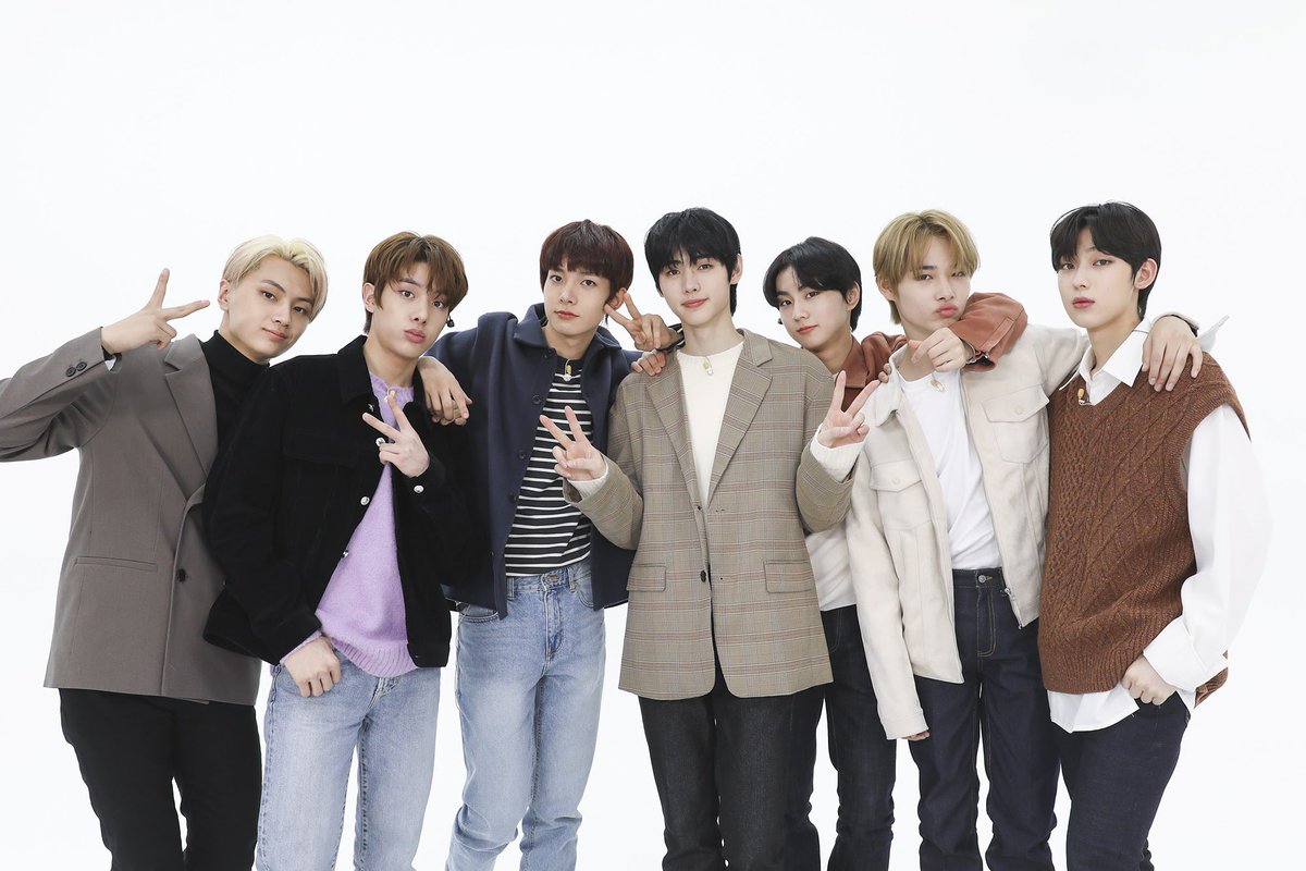 группа enhypen. группа enhypen корея. кпоп энхайпен. энхайпен участники. энхайпен группа.