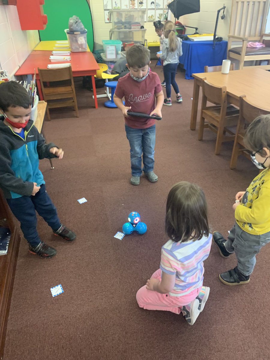 Emily Sauceda tweet media