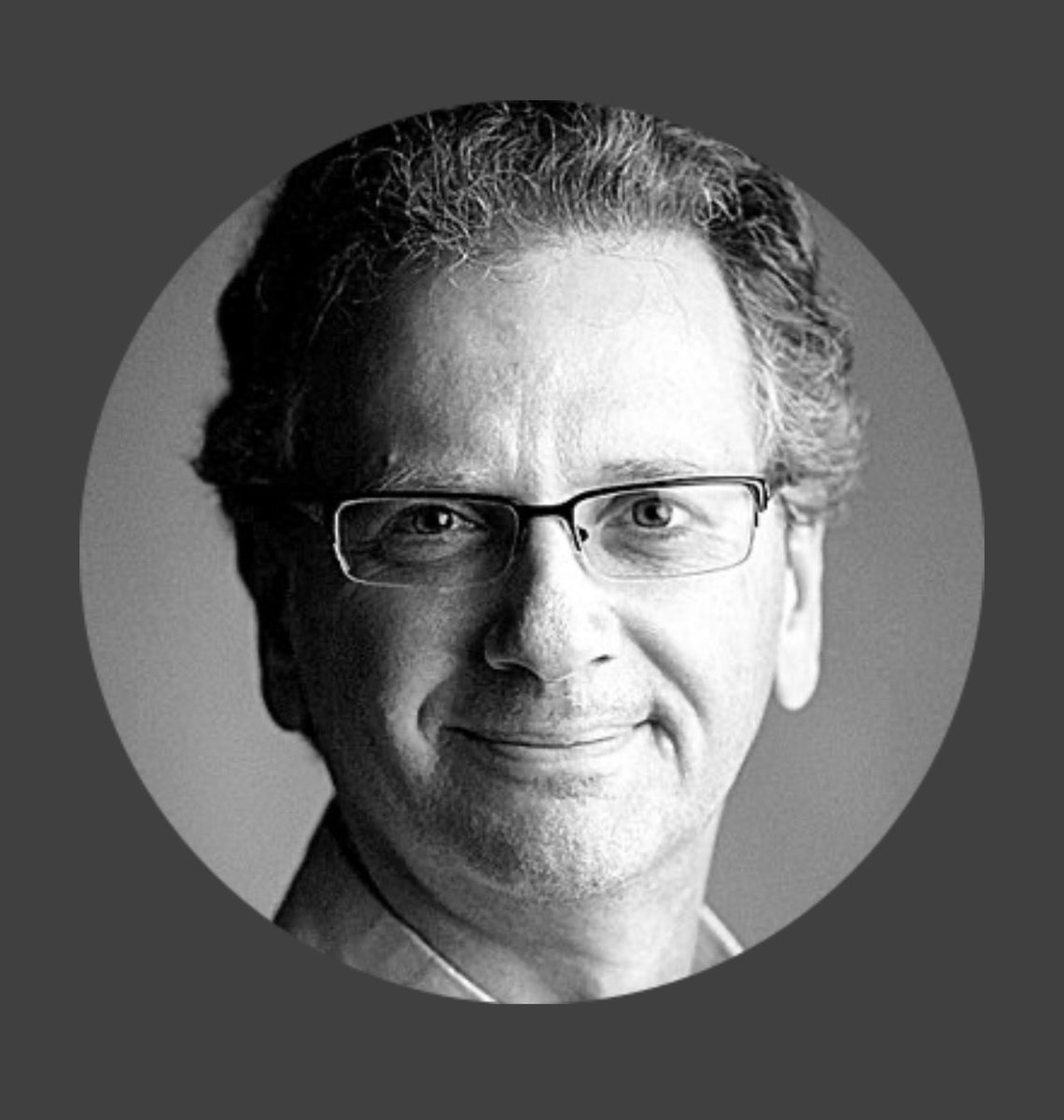 Logan_Recor's tweet photo. Imagine this guy critiquing your athletic performance…. #clownquestionbro https://t.co/fBzUsOkdIt