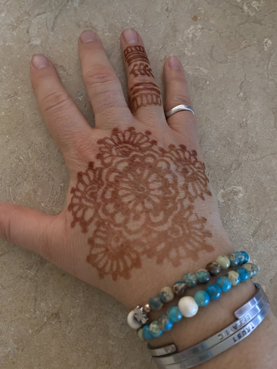Chandni is doing a service project for Christmas families. Come down during academy this week for a henna design. All proceeds go to Christmas families <a href="/HabbyshawThs/">THS_Habbyshaw</a> <a href="/THS_StudSenate/">THS Student Senate</a> <a href="/THSclassof2024/">THS SENIOR EXEC</a> @THS_JStew @announce_ths <a href="/THSCounselors/">Tallmadge Counselors</a> <a href="/tcstweets1/">Tallmadge City Schools</a> <a href="/jsheadrick/">Mrs. Headrick</a>