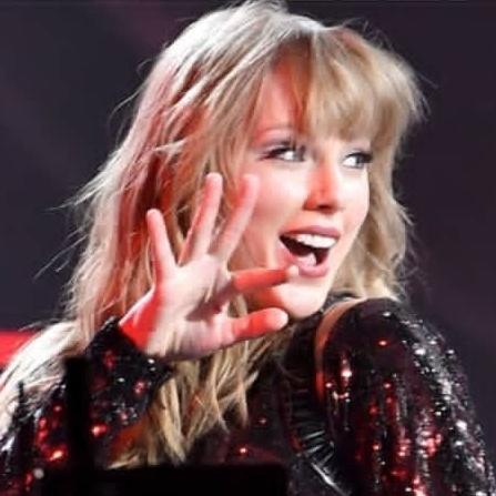 dearaegon's tweet image. Reply with * I’m voting for #StanbaseTaylorSwift on @LiveXLive’s #BreakoutAwards * right now !!!!!!!!!