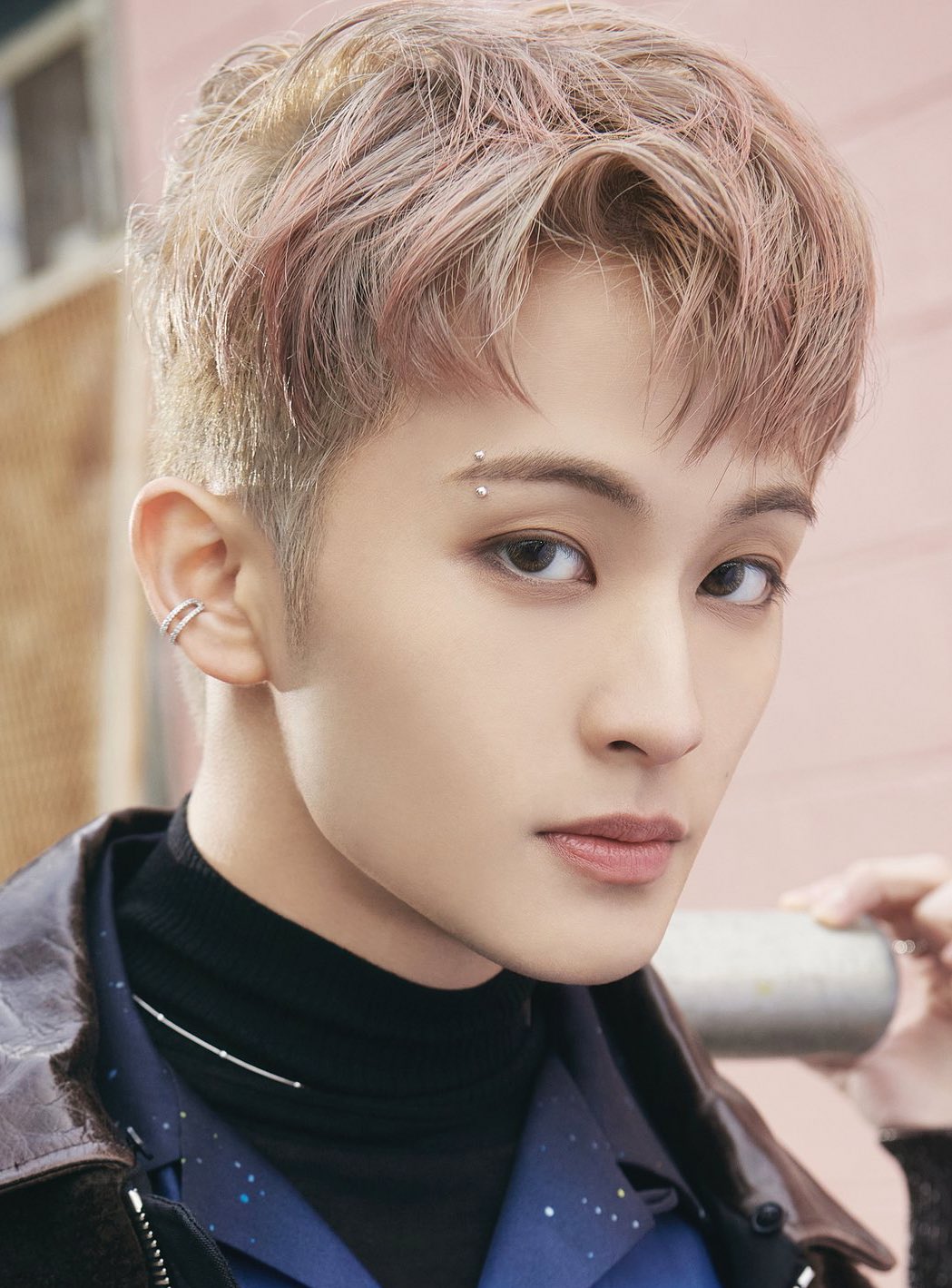 더쿠 - ㅇ아니 마크 왜 눈썹피어싱까지 잘어울리냐?!!?!?