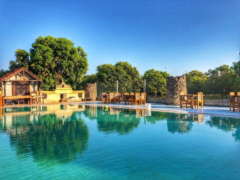 bidwings's tweet photo. Connects TRAVELERS directly with HOTELS! 👍
BID your PRICE directly to the HOTELS 🏨
Save 25-40% 💰
Book: https://t.co/sBRKG988KS
Follow: @bidwings 
Tag: #bidwings #hoteldeals #hotel #travel  #holiday #vacation #trip #tour #staycations  #solotravel #grouptravel #familytrip https://t.co/QHJ0VR4sIK