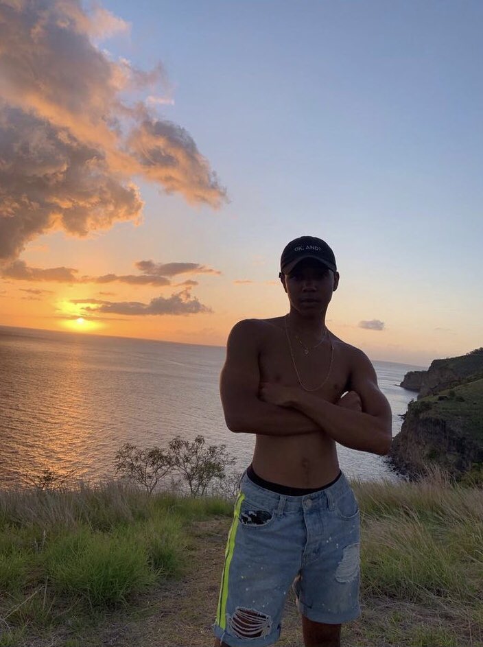 alanxo_'s tweet photo. The category is Sunset 🐉⚡️ https://t.co/XgWSprcJBO