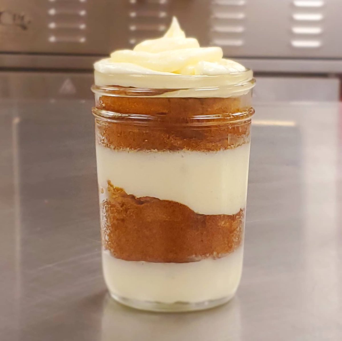 BrothaBakes's tweet photo. To streamline our process &amp; provide better customer service we have decided to discontinue the following flavors: Vanillica A. Fox, Spice Cube, Cheese Harvey &amp; Keys Harvey.

If any of these are your favorites, you have til 12/10 before they are gone, so get those orders in! https://t.co/Y3AnkSaXCN