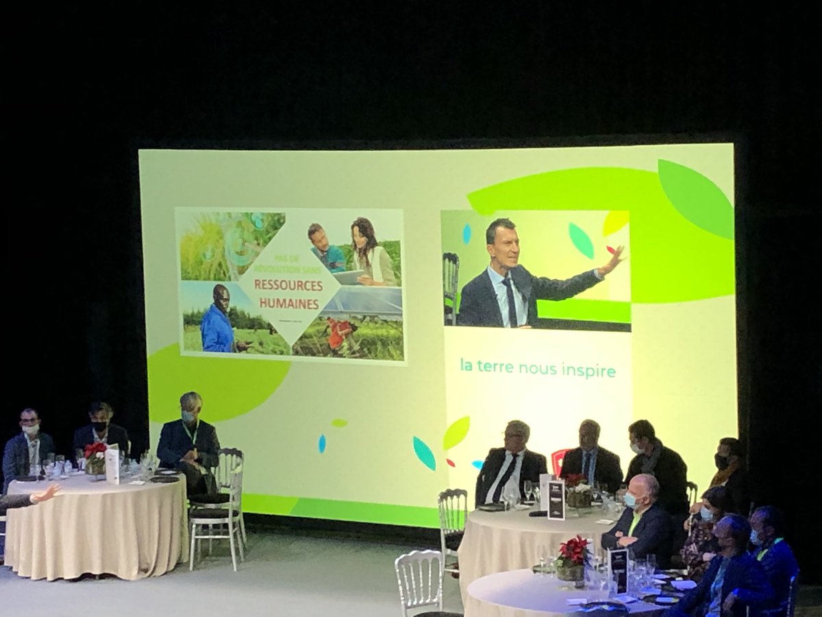 « Entrepreneur du vivant, oui » mais pas bon samaritain… « un agriculteur doit vivre de son métier » ! 
Les gens mangent plus et mieux mais moins cher, ce n’est pas normal ! 
<a href="/sebastien_abis/">Sébastien ABIS</a> - AG <a href="/NatUp_groupe/">NatUp</a>