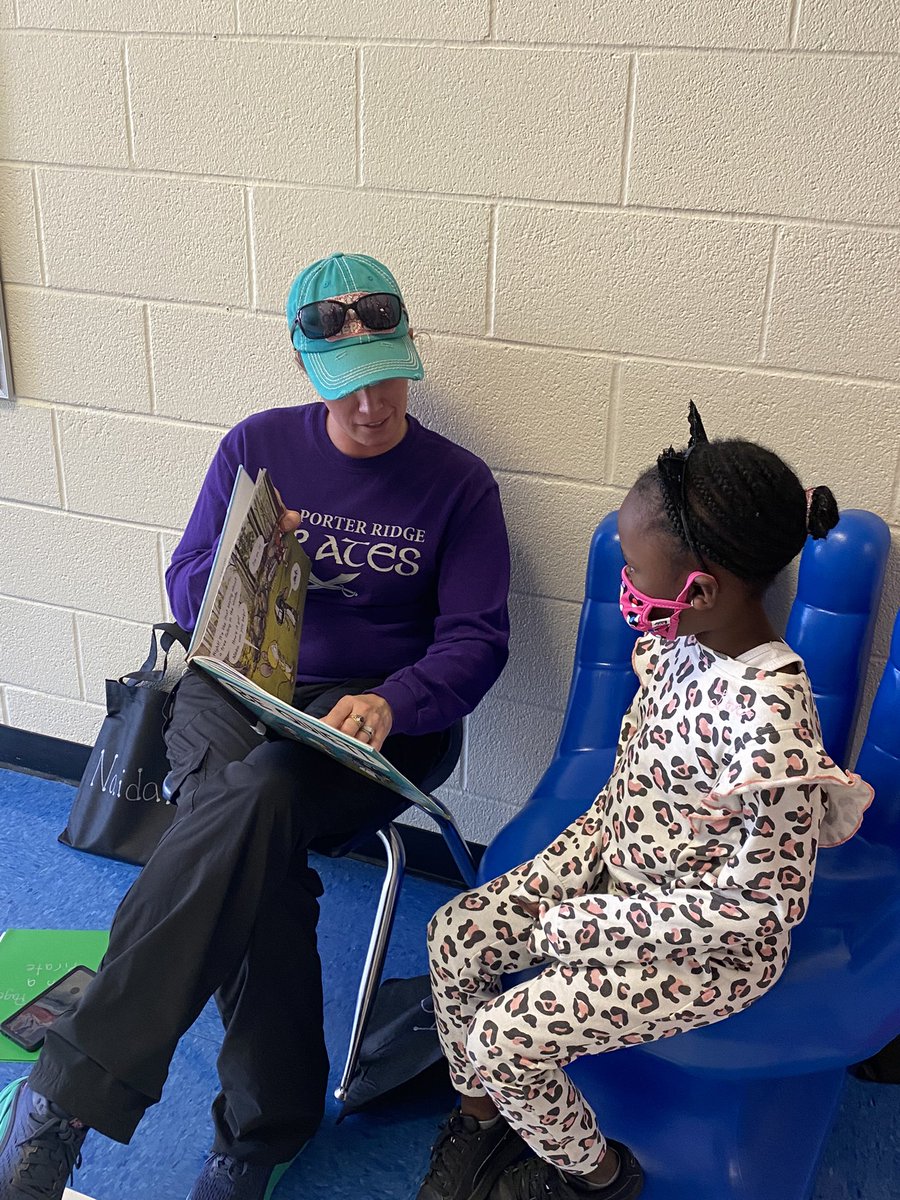 Our “Turn a Page with a Pirate” volunteer readers are making a difference <a href="/PorterRidgeESNC/">Porter Ridge ES</a> !  Thank you for supporting our young Pirates! <a href="/UCPSNC/">Union County Public Schools</a> <a href="/AGHoulihan/">Andrew G. Houlihan</a>