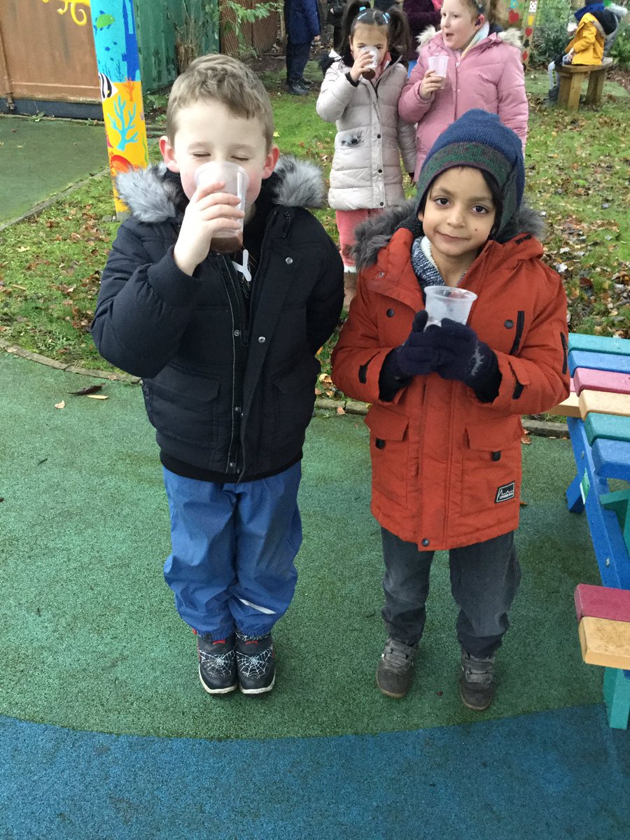 PindersPrimary's tweet photo. Year 3 had a wonderful time this morning for our winter morning. We completed lots of activities in order to help us write our winter poems! The βsnowballβ fight and hot chocolate was certainly a favourite #ppwriting #ppyear3 https://t.co/o9cNsMK3wO