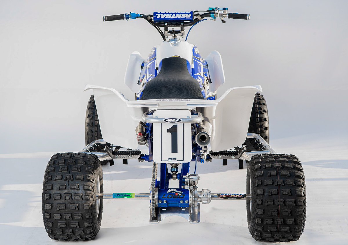 DuncanRacingInt's tweet image. Wow! Our client from Porto, Portugal @octaviopassos built this bike from scratch! It took him 2 years to finish and started with just an OEM 89 frame. We are so thankful to be apart of this journey. Congrats on a beautiful build! #portugal  #europe  #duncanracing #honda #trx250r