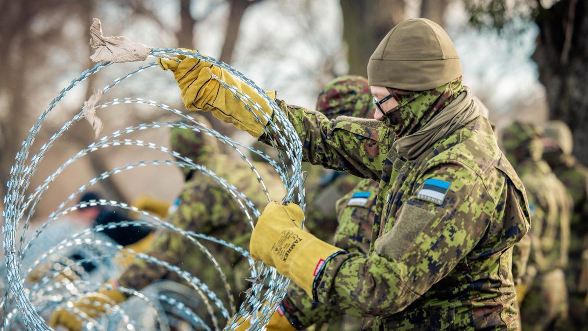 Info_NewEurope's tweet photo. Together we are stronger! #euborder #polandborder #BelarusBorder #polishborder #Estonia #Lithuania #Lithuanian https://t.co/dBO2mNCSu9