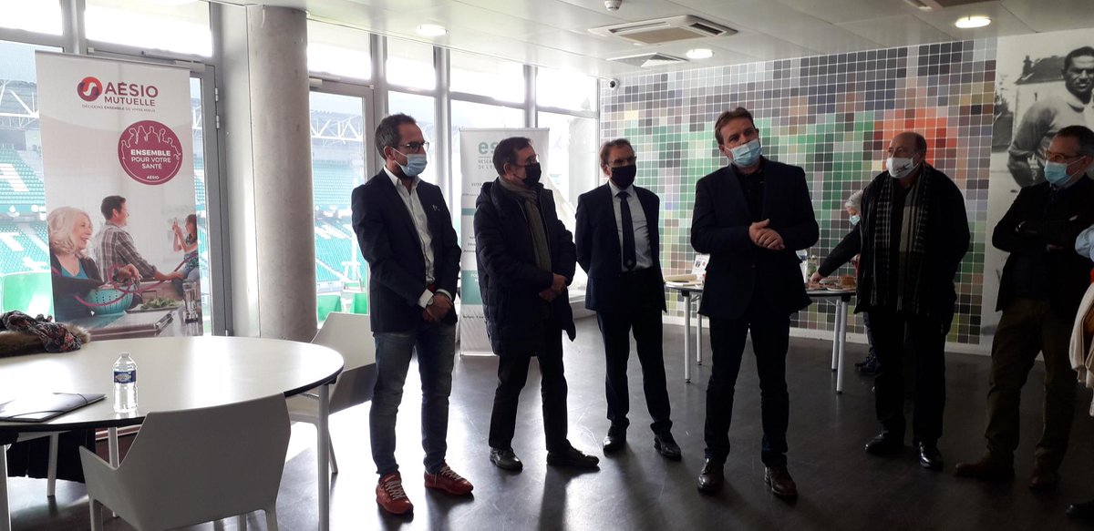 AesioMutuelle's tweet image. 💬"Le #dondusang est un geste solidaire simple accessible à tous qui permet de sauver des vies. Une journée comme celle-ci incarne bien le lien de solidarité que prône Aésio." @HauryPascal