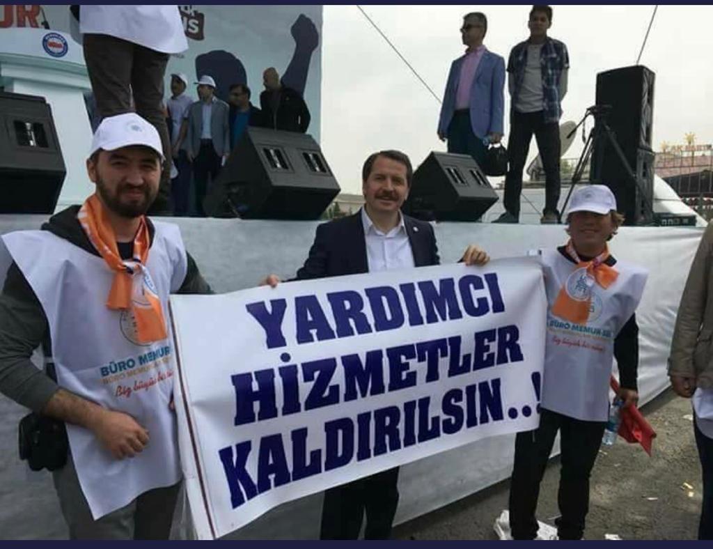 Kırmızı çizginiz olan YARDIMCI HIZMETLER SINIFI kaldırılmalıdır sözünü lütfen yerine getirin <a href="/_aliyalcin_/">Ali YALÇIN</a> <a href="/MemurSenKonf/">Memur-Sen</a> <a href="/2_zonguldak/">ebszonguldak2</a> <a href="/EgitimBirSen/">Eğitim-Bir-Sen</a> <a href="/Kamu_Sen/">Türkiye Kamu-Sen</a> <a href="/BuroMemurSen_/">Büro Memur-Sen</a>