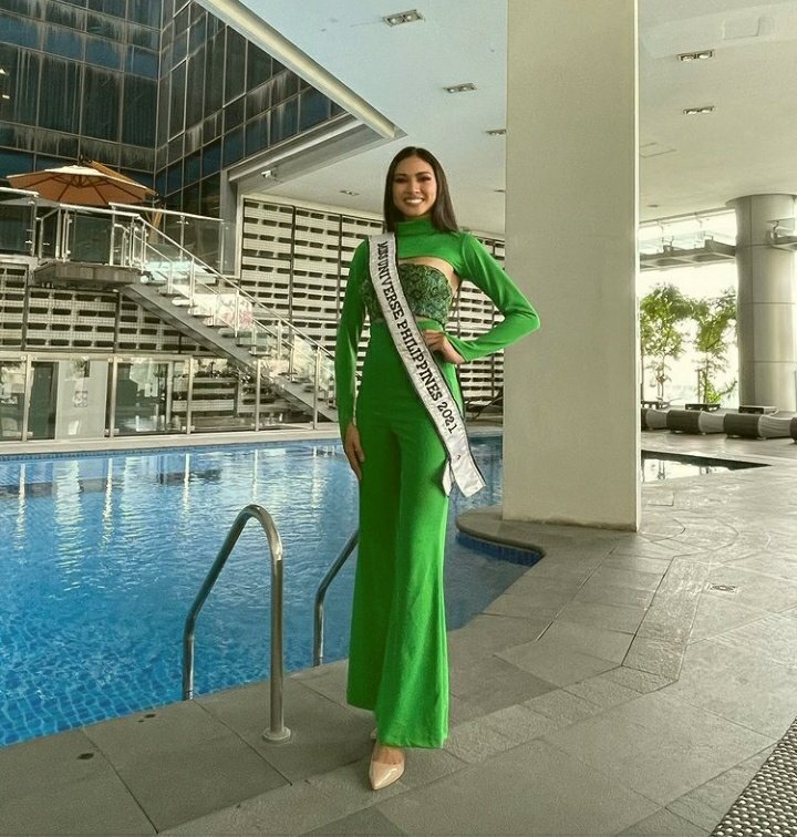 LuigiGo57's tweet photo. Pak Kabog🔥 she's ready to conquer and get back with the crown 👑
#BeatriceLuigiGomez #Gomezuniverse #MissUniverse2021
#MissUniversePhilippines2021 https://t.co/i0kpGq8Elm