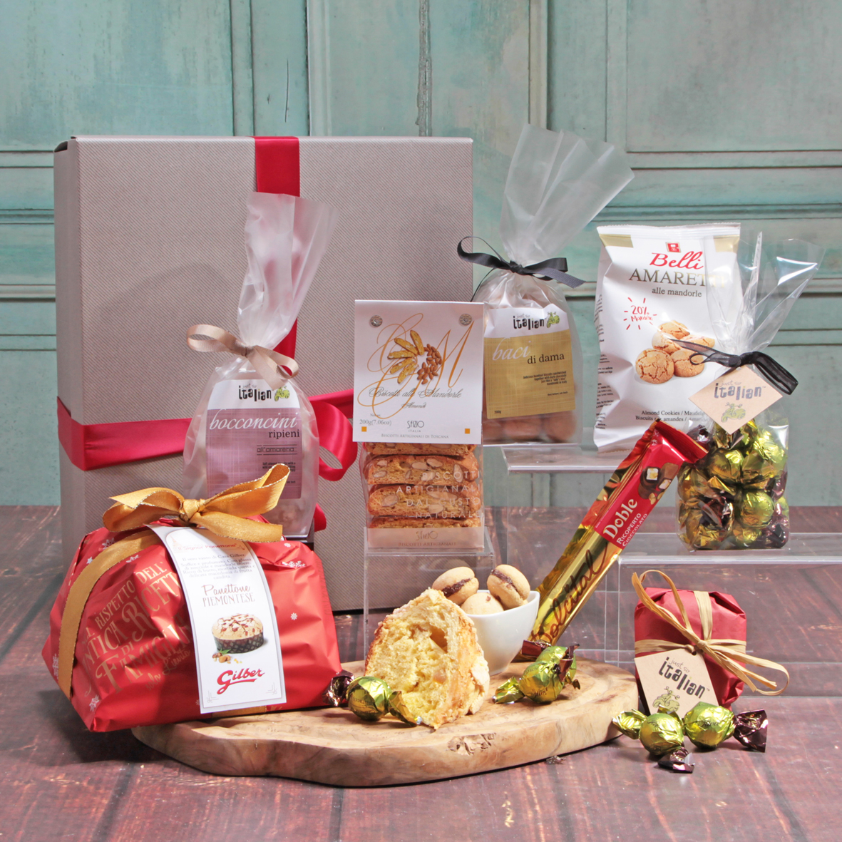 FilippoBerio's tweet photo. Bring La Dolce Vita to your home this Christmas by winning this @justsoitalian hamper, filled with festive Italian sweet treats!🎁
All you need to do is: Follow @filippoberio_uk, like this post &amp; tag a sweet tooth lover in the comments! T&amp;C's apply: https://t.co/KYFq3y3z4S #Win https://t.co/ErZuAt6jMo