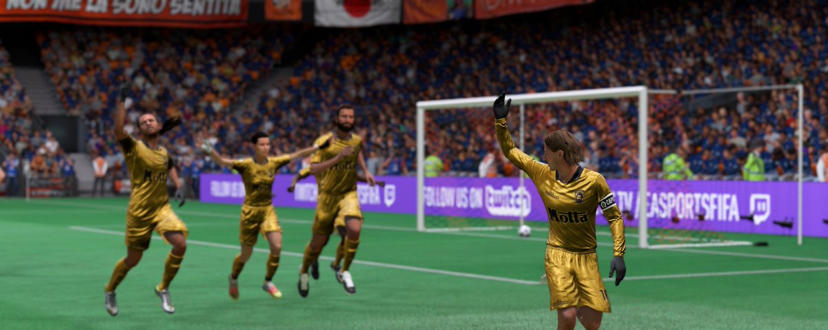 Divino United 1 - 3 I Bomberoni

#DaiCazzoBomberoni 💛🖤