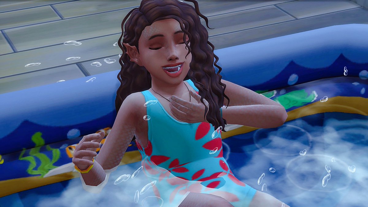 SimsLolo's tweet photo. Of course, being a mermaid, Maliyah Shelly loves water. She's a really positive child even tho she tends to be less talented than her siblings and needs more time to learn. Her optimism and brightness makes it really easy for her to make new friends and be loved ❤️

#TheSims4 https://t.co/9fZcE6CImw