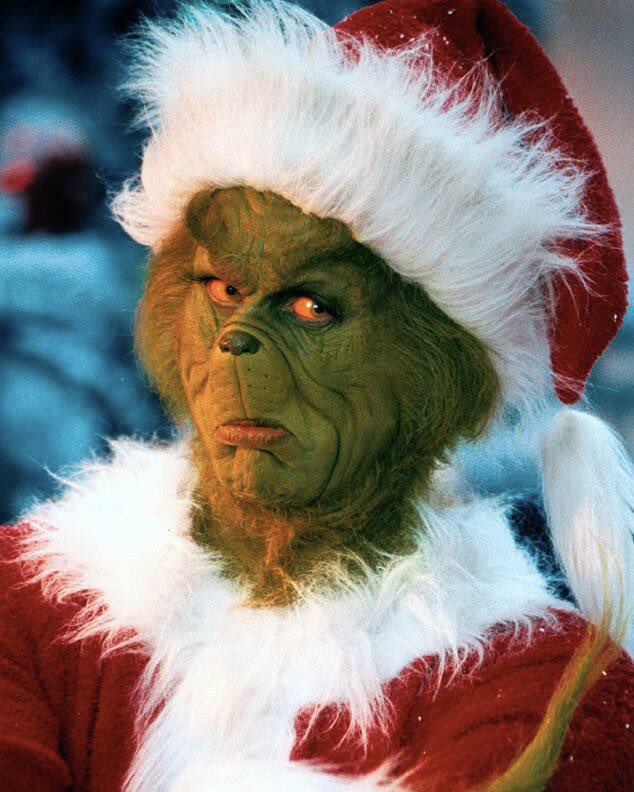 MUAcosmetics's tweet photo. π Day 7: Are you more like Buddy the Elf or The Grinch at Christmas?! π Tell us below with a gif π #MUAdvent https://t.co/rlZjVPw9el