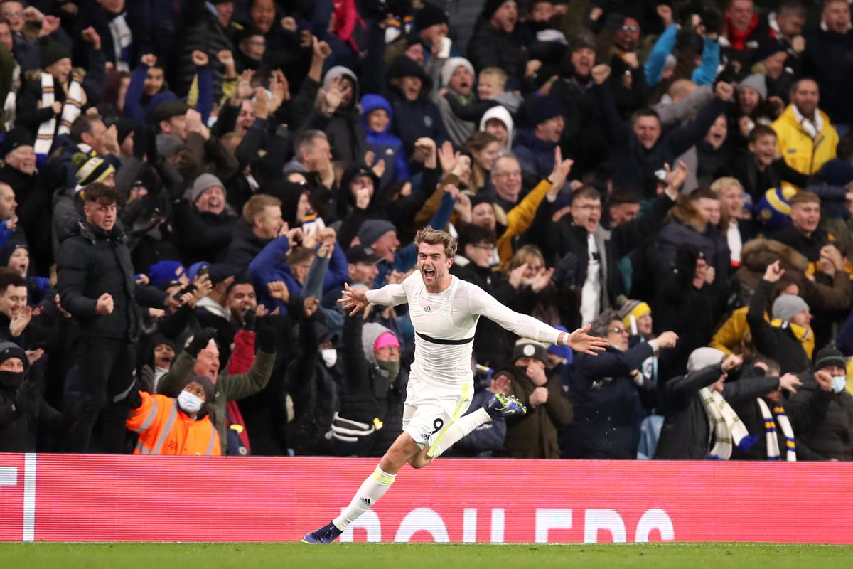 premierleague's tweet photo. 📸 New cover photo needed 📸

Cast your vote below 👇 https://t.co/ob3rYZEDCH