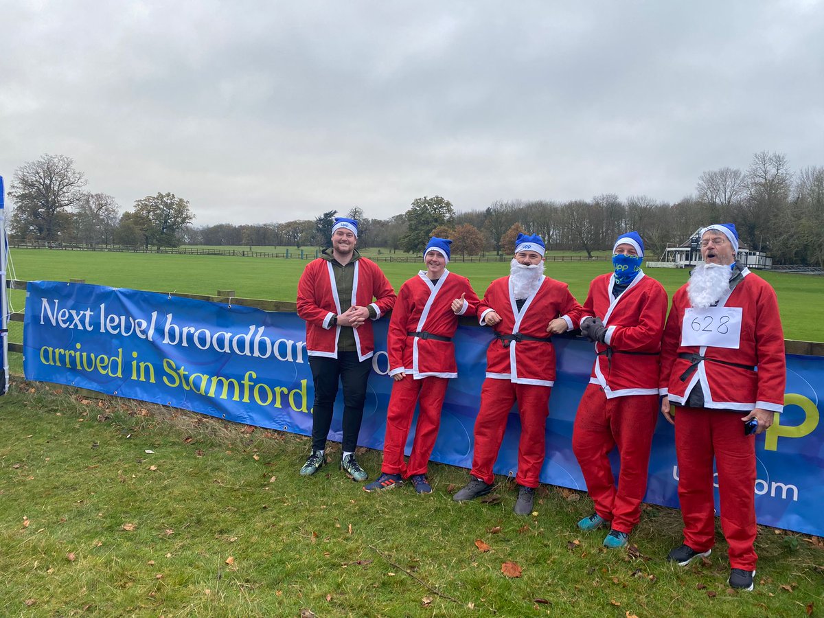 getonupp's tweet image. We had an absolute ball at the #StamfordSantaFunRun on Sunday, it's great to be a part of something special. We're still resting our legs 😂. Great to see @BurghleyRotary, @SRthorpehall, @mindspacestam. #Stamford #StamfordUK #Lincs #Lincolshire