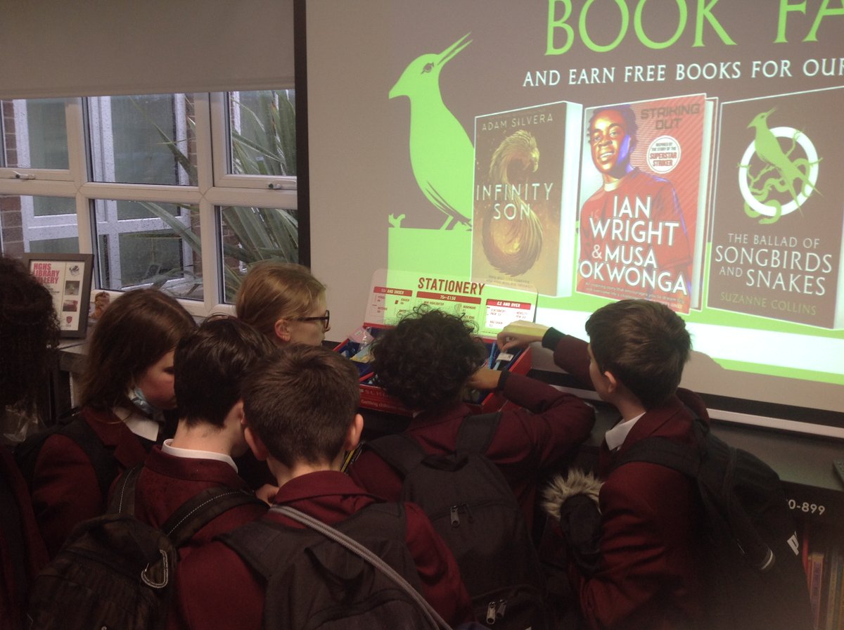 HGHS_Library's tweet image. Our @Scholastic Book Fair is in full swing, managed brilliantly by the capable hands of some Student Librarians!