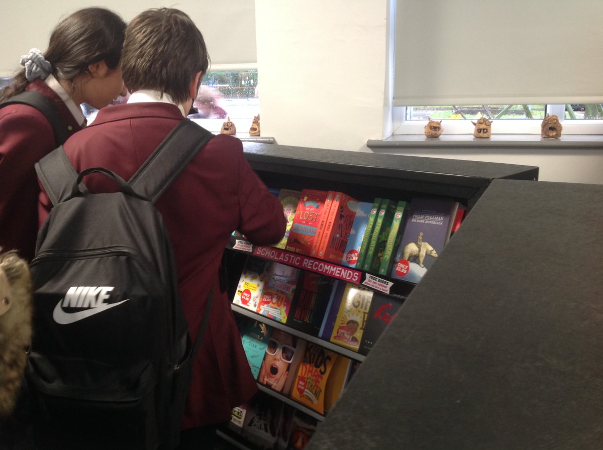 HGHS_Library's tweet image. Our @Scholastic Book Fair is in full swing, managed brilliantly by the capable hands of some Student Librarians!