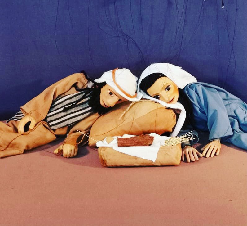 UntangledM's tweet image. A new nativity scene featuring Alida’s original wood carved marionettes. #marionettes #nativity #christmas #woodcarved