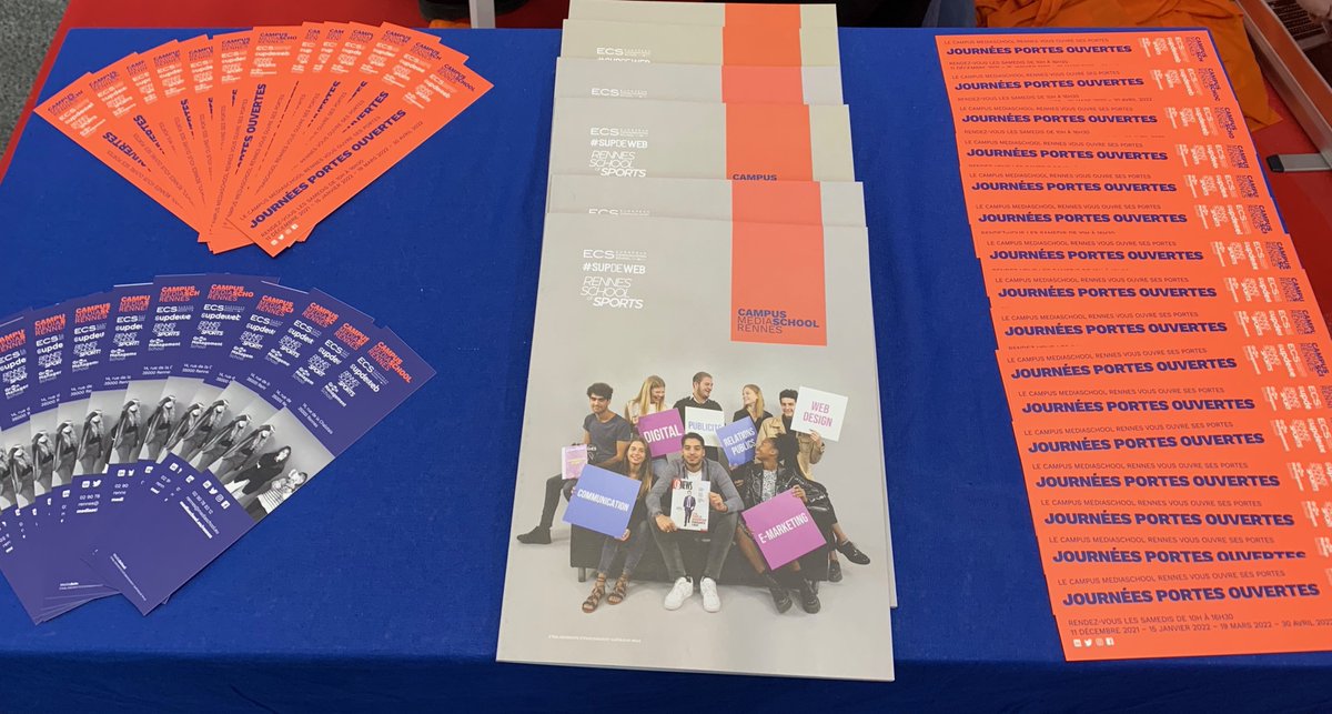 Les journées salons continuent ! Ce week-end nous étions à Caen. Nous avons pu échanger avec beaucoup de visiteurs. 
Merci à nos apprenantes de nous avoir accompagné et d'avoir partagé cette expérience avec nous.