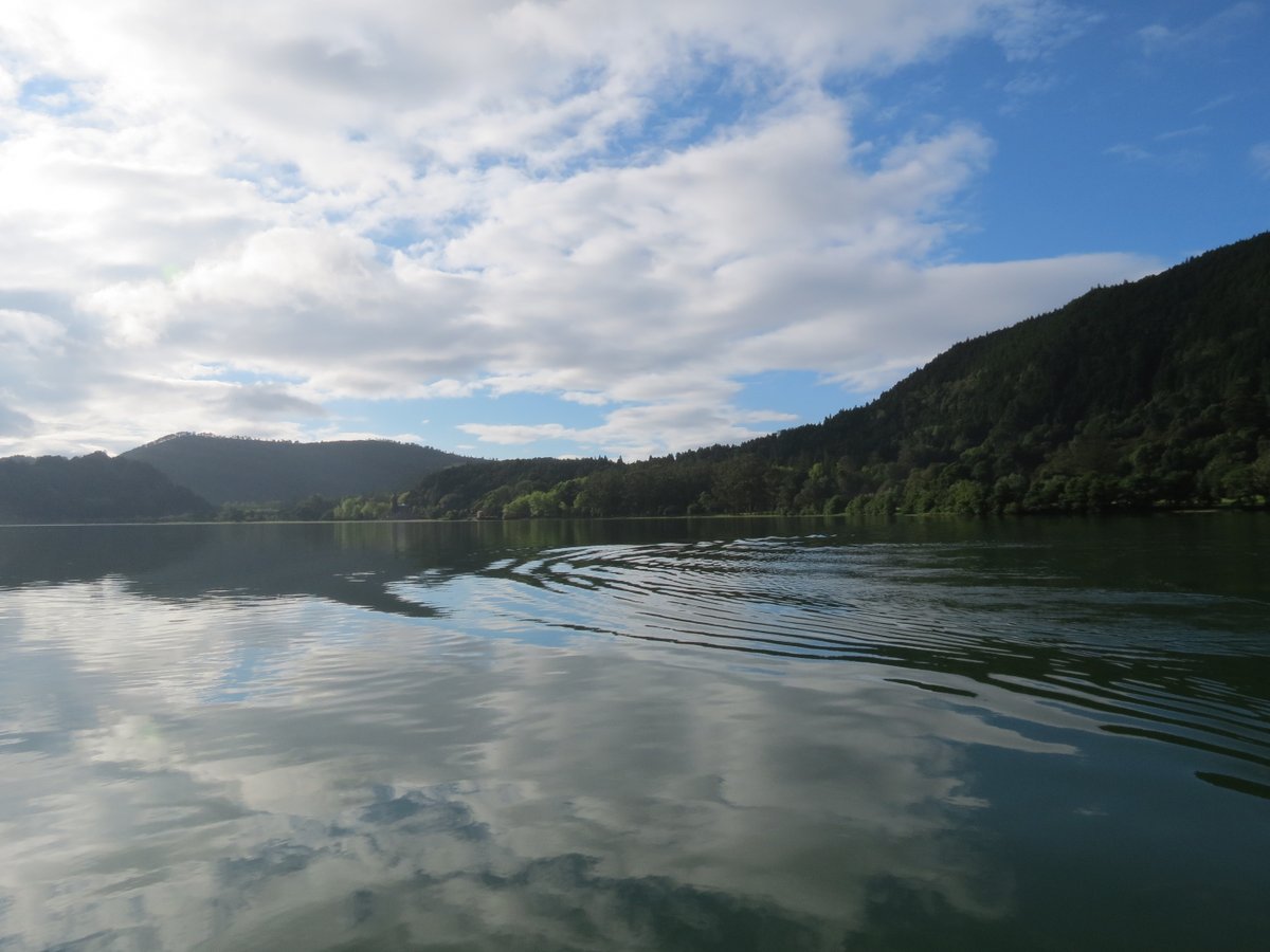 Save the date, 28 Aug-5 Sept 2023: CVL11-Azores, the first real field workshop on Volcanic Lakes in Europe! 
For further details iavcei-cvl.org/2021/12/07/wor…