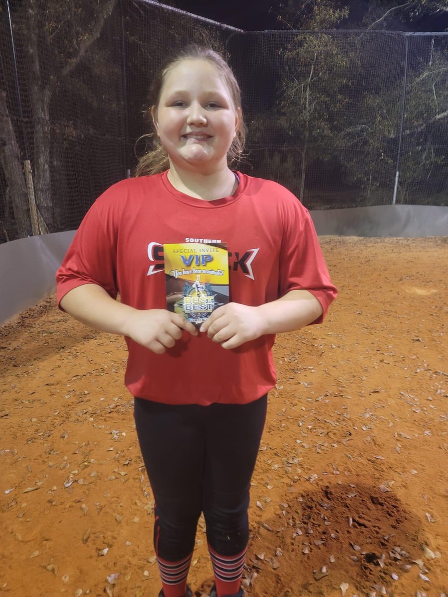 Congratulations to our Blakelee for receiving the best of the best VIP pass at her tournament last weekend!! We are so proud of you! Keep up the hard work‼️🔥🥎