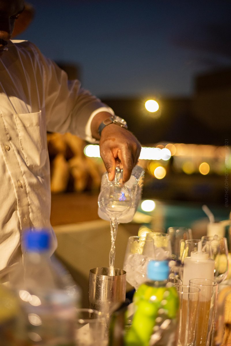Hotel2Fevrier's tweet photo. Le Bar à Coco est ouvert tous les weekends de Vendredi à Dimanche à partir de 15h00. Le bar est situé au bord de la piscine à Akwaba Pool Bar and Grill. 

Retour en photos sur la Coco Party organisée le weekend passé à notre Bar à Coco. 

#cocoparty #Coconuts #Hôtel2Fevrier https://t.co/Crvz2DYBQu