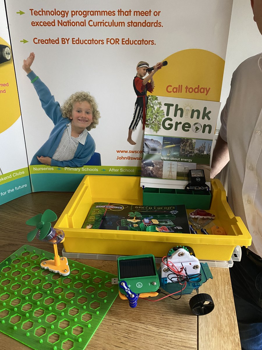 CXplorersSWScot's tweet photo. Delighted to introduce a new Green Energy workshop for Primaries exploring how technology allows us to use renewable energy sources. Pupils learn how renewable energy is generated and experiment with components such as a solar cell, a wind turbine and a rechargeable battery. https://t.co/5YIs653IRC