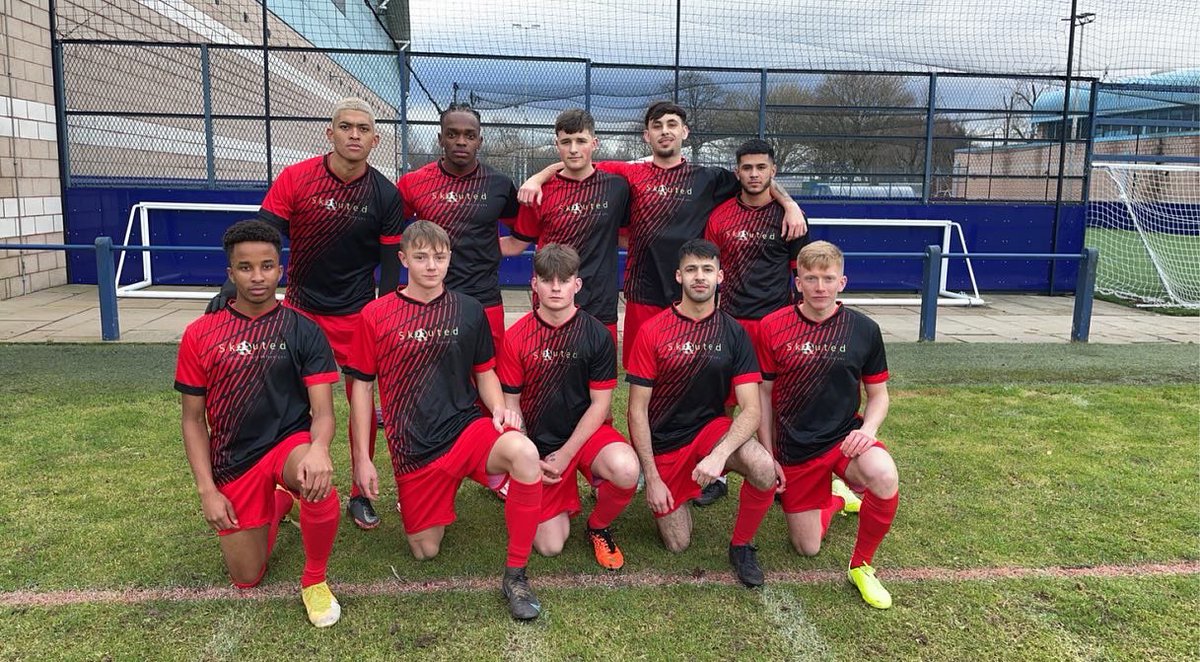 SkoutedFootball's tweet photo. Great battle between the ๐ด and ๐ต team over the weekend at our final football trial of the year.
A very competitive game with the blue team taking a 2-1 lead at half time but the reds got amongst themselves and came from behind to win 4-2
#Football #Skouted #GetSkouted https://t.co/qh1PTenXlU