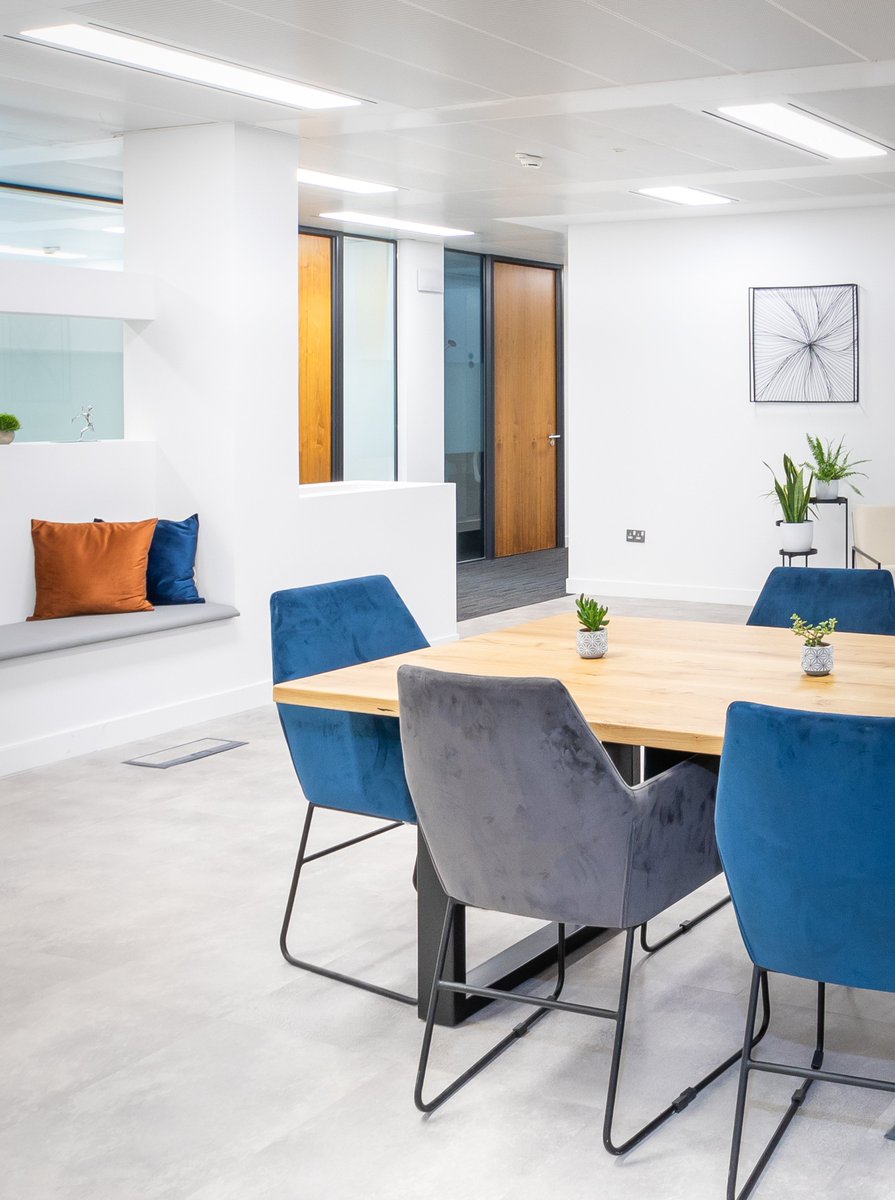BEoffices's tweet photo. Take a closer look at our new 2nd floor lounge area at our Cheapside Centre, it's already a massive hit with our clients there!
#loungearea #businesslounge #breakout #breakoutspace #cheapside https://t.co/D8UQ61Ssne