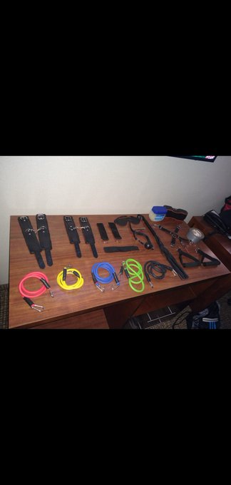 CALL/TEXT (513) 993-6249😈😈😈  Follow Me On: PORNHUB: https://t.co/08wb94HwYY Chaturbate: CravenDixonButts Facebook: