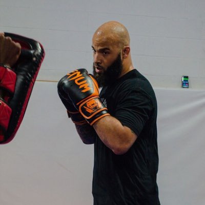 Darryl_booker's tweet photo. #NewProfilePic https://t.co/3VnZw1aDlm