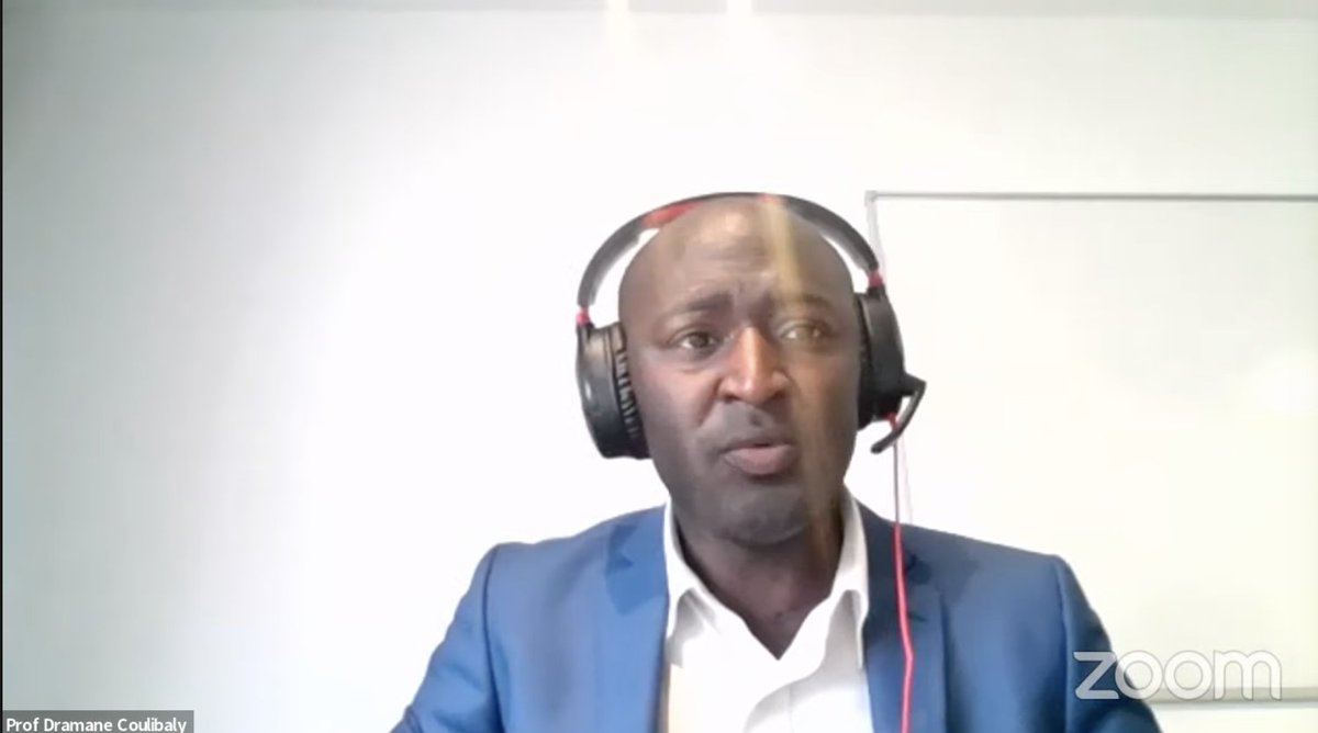 ECA_OFFICIAL's tweet photo. It's is important to improve the quality of #macroeconomic #data collection & forecasting, while investing in #humancapital...and the #ECAYEN is a good initiative in this respect - Prof #DramaneCoulibaly at launch of the ECA Young Economists Network https://t.co/KnOJIoCRDC