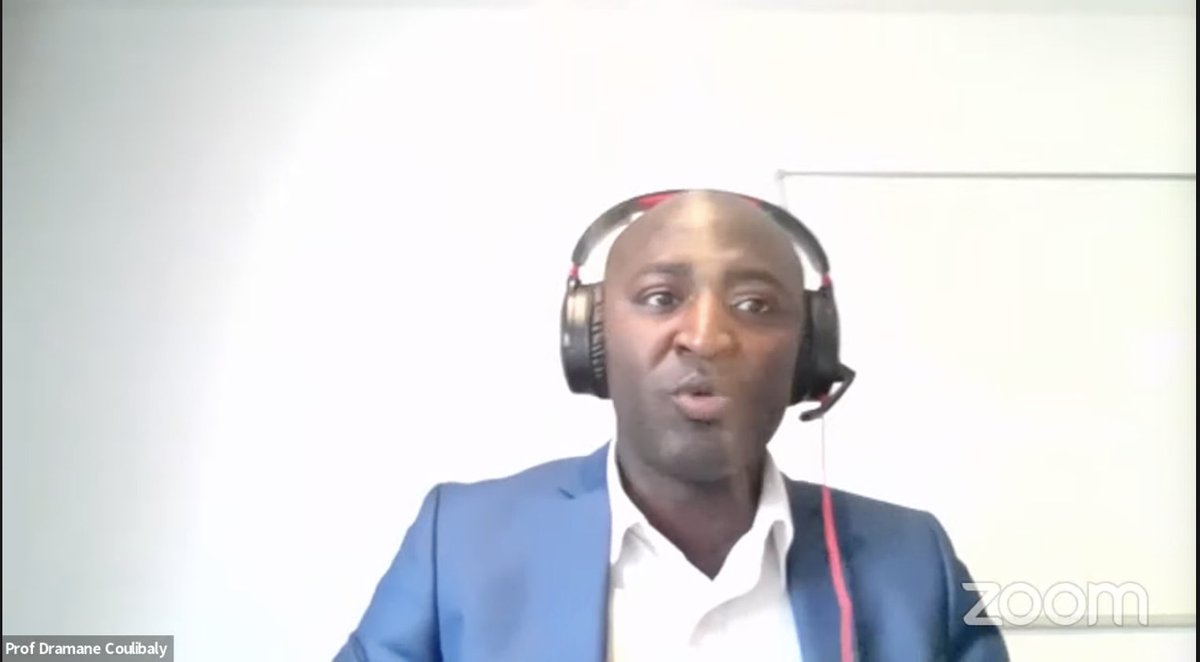 ECA_OFFICIAL's tweet photo. It's is important to improve the quality of #macroeconomic #data collection & forecasting, while investing in #humancapital...and the #ECAYEN is a good initiative in this respect - Prof #DramaneCoulibaly at launch of the ECA Young Economists Network https://t.co/KnOJIoCRDC